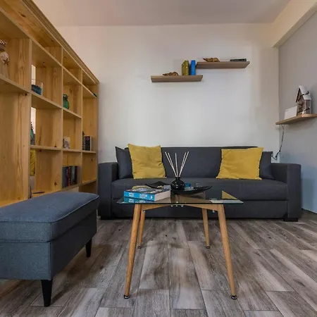 Jasmine - At The Heard Of Old Town