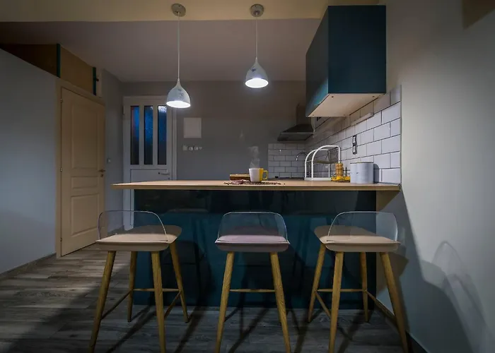 Jasmine - At The Heard Of Old Town