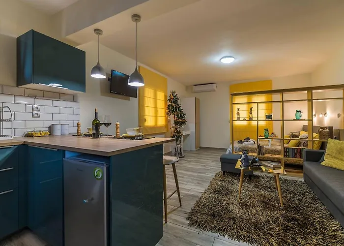 Jasmine - At The Heard Of Old Town Appartement *