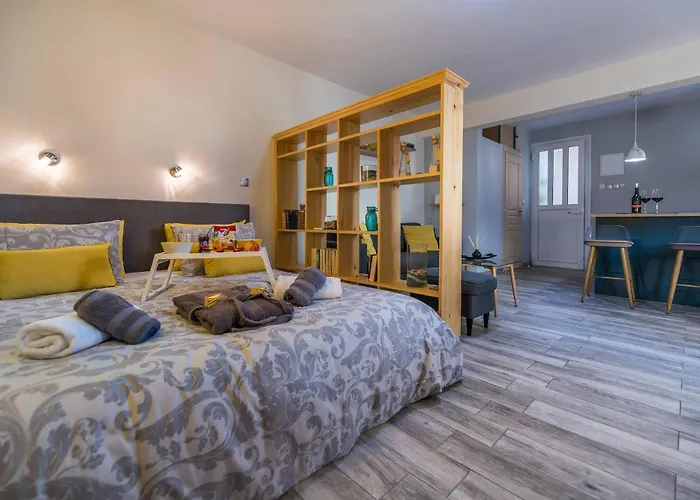 Jasmine - At The Heard Of Old Town Appartement La Canée