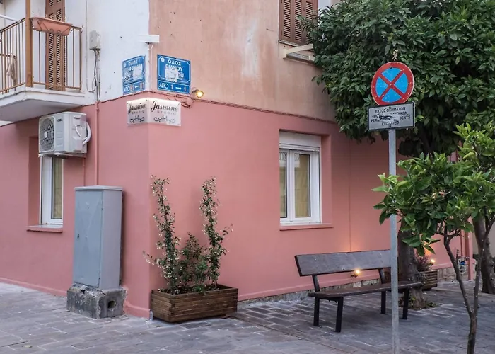 Jasmine - At The Heard Of Old Town * La Canée